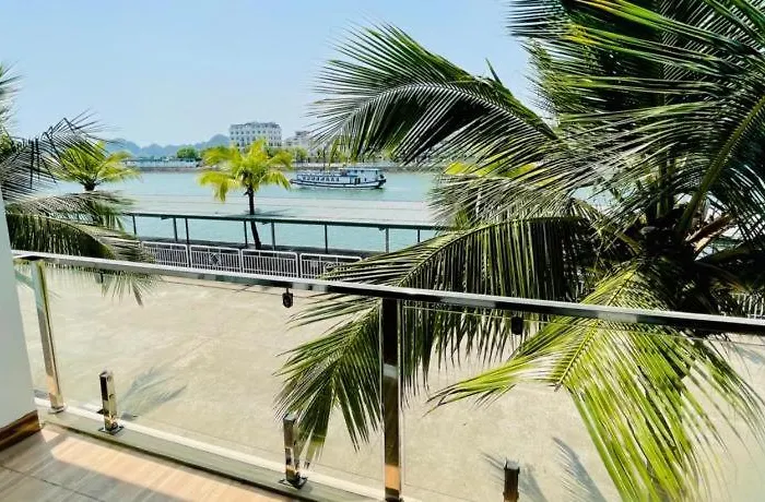 Khách sạn Tuan Chau Havana